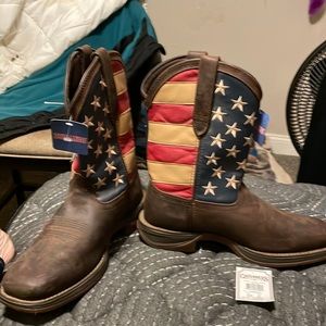 Durango boots size 10.5 never been worn brand new w/tags